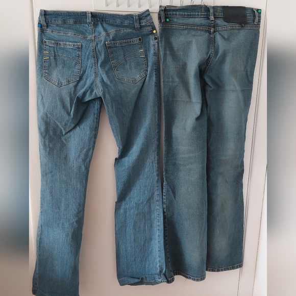 Two Denim Jeans for women - Picture 3 of 6